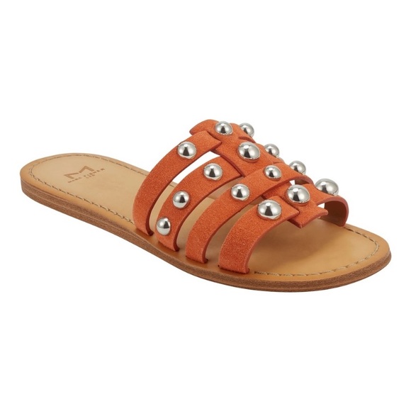 NWT MARC FISHER Pava Mango Studded Flat Sandals 8 - Picture 1 of 6